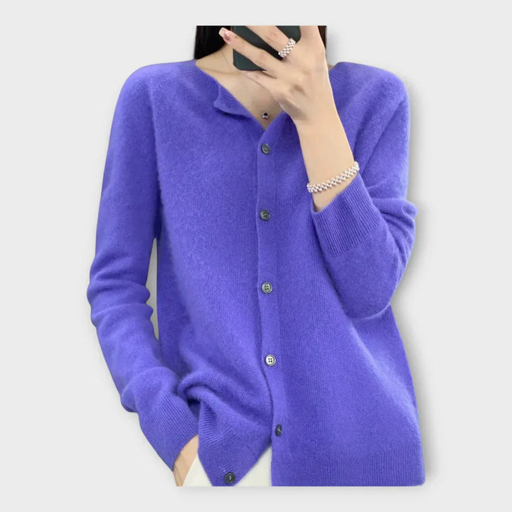 Cárdigan elegante con botones
