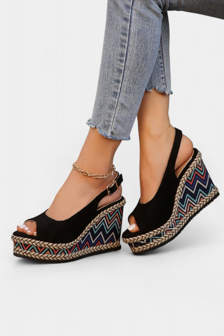 Dionisia Sandalias de Cuña con Tejido Étnico y Correas de Ante