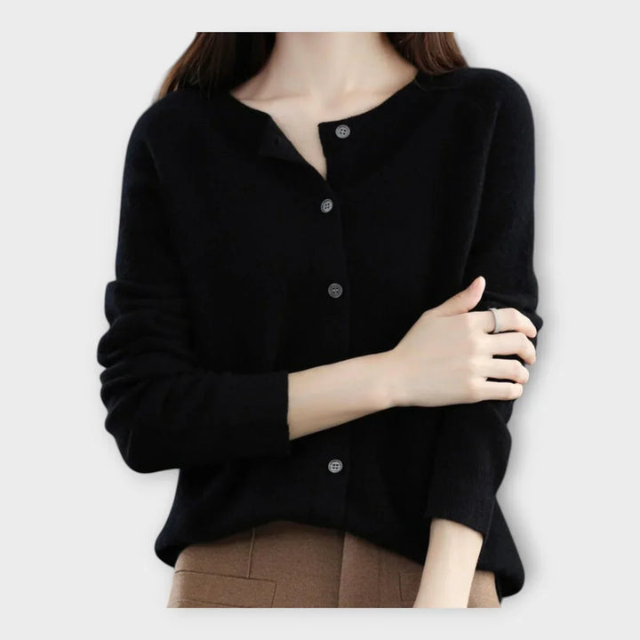 Cárdigan elegante con botones