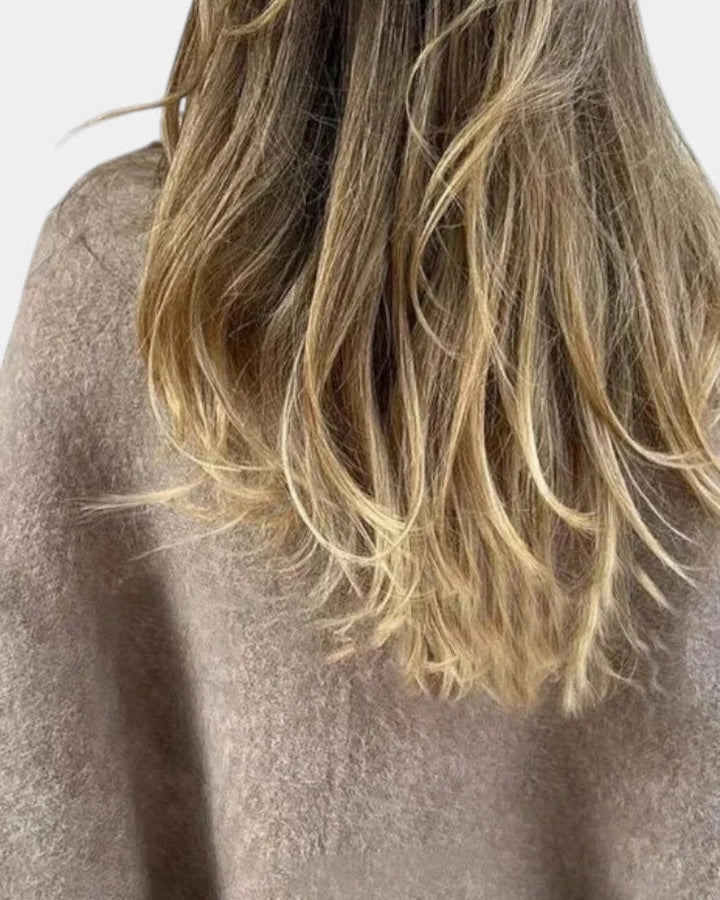 Elisa | Chaqueta corta estilo chic y mangas acampanadas