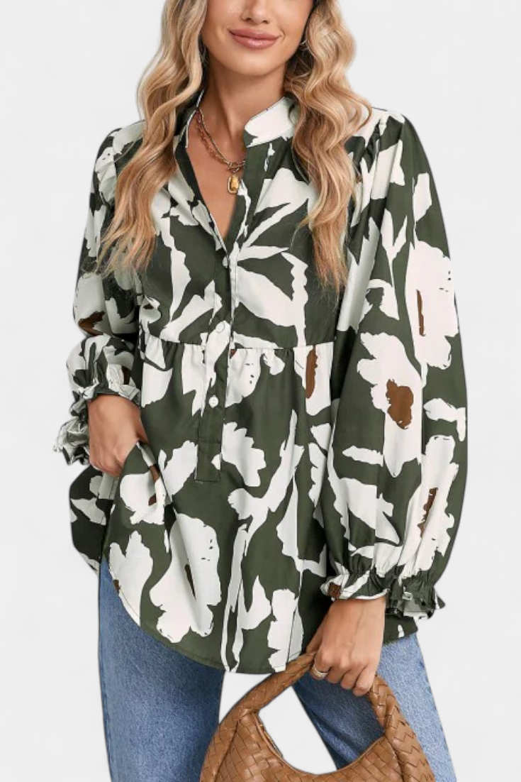 Filomena Blusa con Media Botonadura y Manga Abullonada en Estampado Floral Abstracto